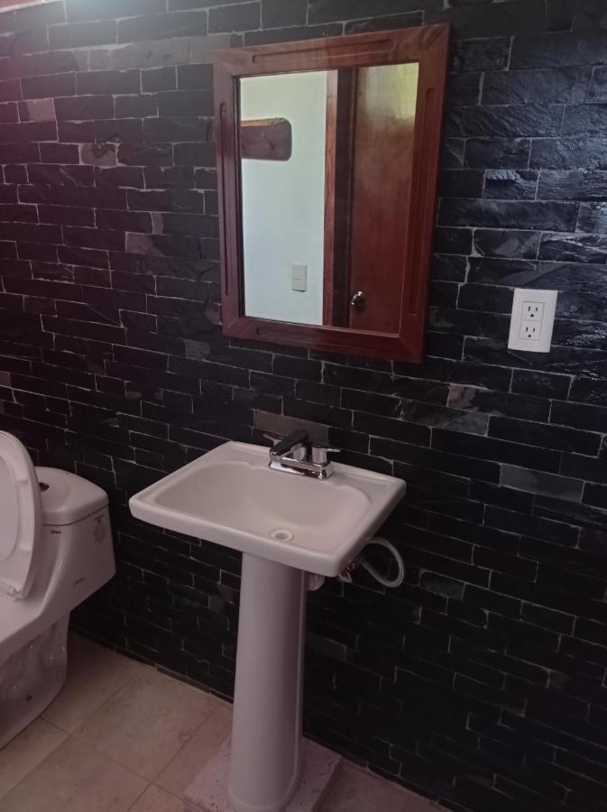 Bungalows Y Cabanas, Las Barracas De La Barra Malucano Bagian luar foto
